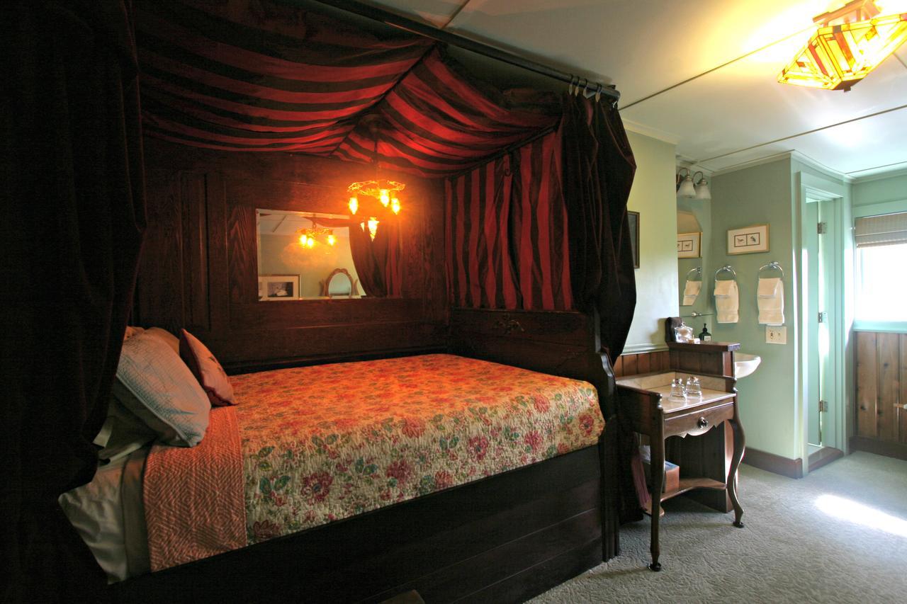 Kangaroo House Bed & Breakfast Eastsound Eksteriør billede